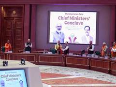 
      
      PM Modi meets CMs of BJP-ruled states, discusses ways to strength
      
      