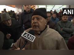 
      
      NC Chief Farooq Abdullah thanks PM Modi for first electric train
      
      