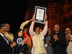 
      
      50th Khajuraho Dance Festival: Kathak dancers create world record
      
      
