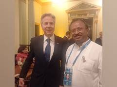 
      
      Mos MEA V Murleedharan meets US Secy of State Antony Blinken...
      
      