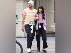 
      
      Dakota Johnson, Chris Martin on 'relaxing vacation' in Mexico
      
      