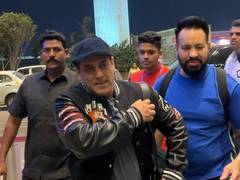 
      
      Salman Khan grabs eyeballs with his funky airport look
      
      