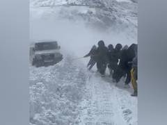 
      
      Arunachal Pradesh: BRO rescues tourists stranded at Sela pass due
      
      