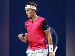 
      
      Casper Ruud downs Stefanos Tsitsipas to reach Los Cabos final
      
      