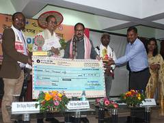 
      
      Guwahati: Award for solar eri machine at festival
      
      