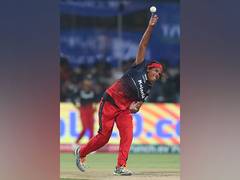 
      
      Sobhana Asha guides RCB to victory over UPW by 2 runs in WPL 2024
      
      
