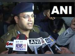 
      
      11 injured as 'anti-demo' vehicle in UP CM's convoy collides
      
      