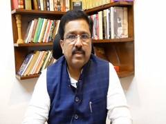 
      
      Naseer Hussain calls for inqury into alleged pro-Pak sloganeering
      
      