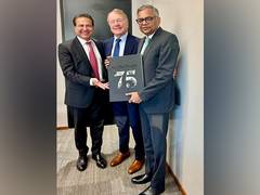 
      
      John Chambers, Mukesh Aghi meet Tata Sons Chairman
      
      