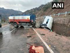 
      
      J-K: One killed after tanker collides with hillside in Udhampur 
      
      