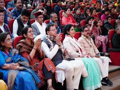 
      
      CM Dhami watches 'Mission Silkyara' based on rescue of 41 workers
      
      