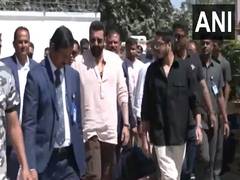 
      
      Sanjay Dutt reaches Jamnagar in style 
      
      