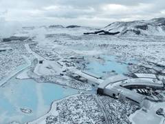 
      
      a  Iceland's Blue Lagoon evacuated
      
      