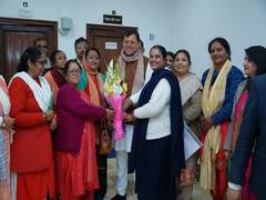 
      
      CM Dhami assures to take action on demands of Asha Health Workers
      
      