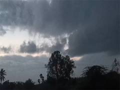 
      
      Thunderstorms with light to moderate-intensity rainfall in UP
      
      