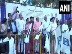 
      
      Gujarat CM Patel launches host of developmental projects
      
      