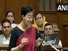 
      
      Delhi Budget: AAP govt to give Rs 1000 per month to women
      
      
