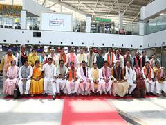 
      
      MP CM Yadav along with state cabinet ministers leave for Ayodhya
      
      