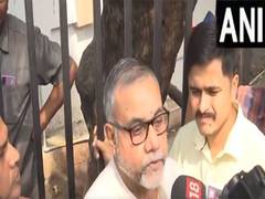 
      
      Senior TMC leader Tapas Roy quits party ahead of the Lok Sabha po
      
      