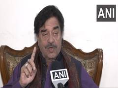 
      
      PM's Srinagar visit is to divert attention from real issues: TMC
      
      
