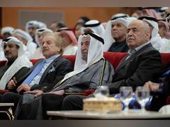 
      
      Sharjah Ruler attends closing ceremony of Sharjah Theatre Days
      
      
