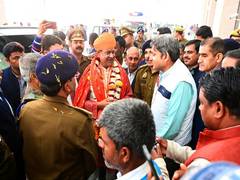 
      
      Lok Sabha Speaker Om Birla reaches Ayodhya 
      
      