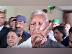 
      
      RJD leader Rabri Devi files nomination for Bihar MLC elections
      
      