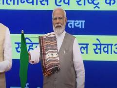 
      
      PM Modi flags off Vande Bharat trains for 10 different routes
      
      