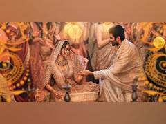 
      
      Vijay-Mrunal Thakur’s 'Kalyani Vaccha Vacchaa' song promo out
      
      
