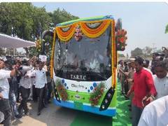 
      
      Telangana ministers flag off TSRTC Non-AC electric buses 
      
      