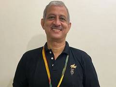 
      
       Hockey great M.M. Somaya lauds Senior Women National C'ship
      
      