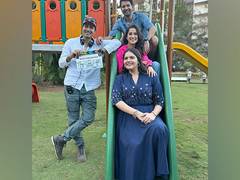 
      
      Sumeet Vyas to direct ‘Raat Jawaan Hai’, show goes on floor
      
      