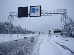 
      
      Russia thretens troop deployment along Finland border
      
      