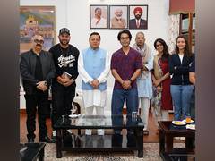 
      
      Popular Bollywood actors meet Uttarakhand CM Dhami
      
      