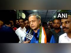 
      
      Shashi Tharoor accuses Left of dividing vote in T'puram
      
      