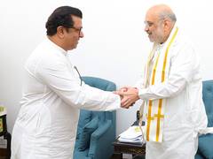 
      
      MNS chief Raj Thackeray meets Union Home Minister Amit Shah
      
      