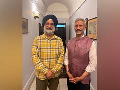 
      
      Jaishankar welcomes Taranjit Singh Sandhu in BJP
      
      