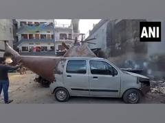 
      
      UP man modifies car into ‘chopper’; police seize vehicle
      
      