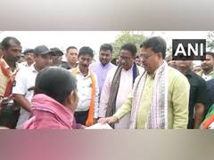 
      
      LS Polls: Tripura CM campaigns in Golaghati constituency
      
      
