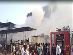 
      
      Fire engulfs godown in Pune; no casualties reported
      
      