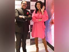 
      
      India's Biggest Beauty Store is Here!
      
      