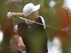 
      
      Lee charges into contention at Valspar as five players share lead
      
      