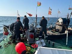 
      
      Indian Coast Guard rescues crew of sinking boat off Gujarat coast
      
      
