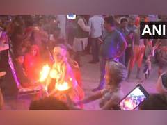 
      
      Uttar Pradesh:  'Masaan' Holi celebrated in Gorakhpur
      
      
