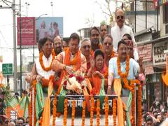 
      
      Uttarakhand CM Dhami holds grand roadshow in Dehradun 
      
      