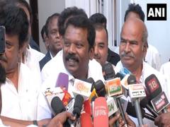 
      
      Tamil Nadu Congress chief meets Kamal Haasan
      
      