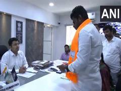 
      
      BJP leader K Annamalai files nomination from Coimbatore
      
      