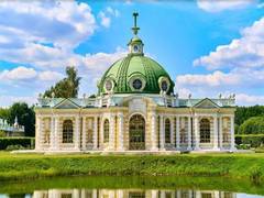 
      
      Hospitable Moscow: What Indian tourists will find interesting 
      
      
