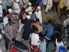 
      
      Two groups scuffle over financial dispute in Hyderabad
      
      