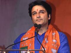 
      
      Popular Odia filmstar and former MLA Akash Das Nayak joins BJP
      
      